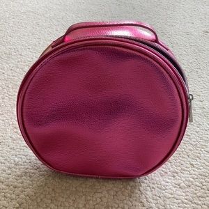 Stephanie Johnson Cherry circular train case
